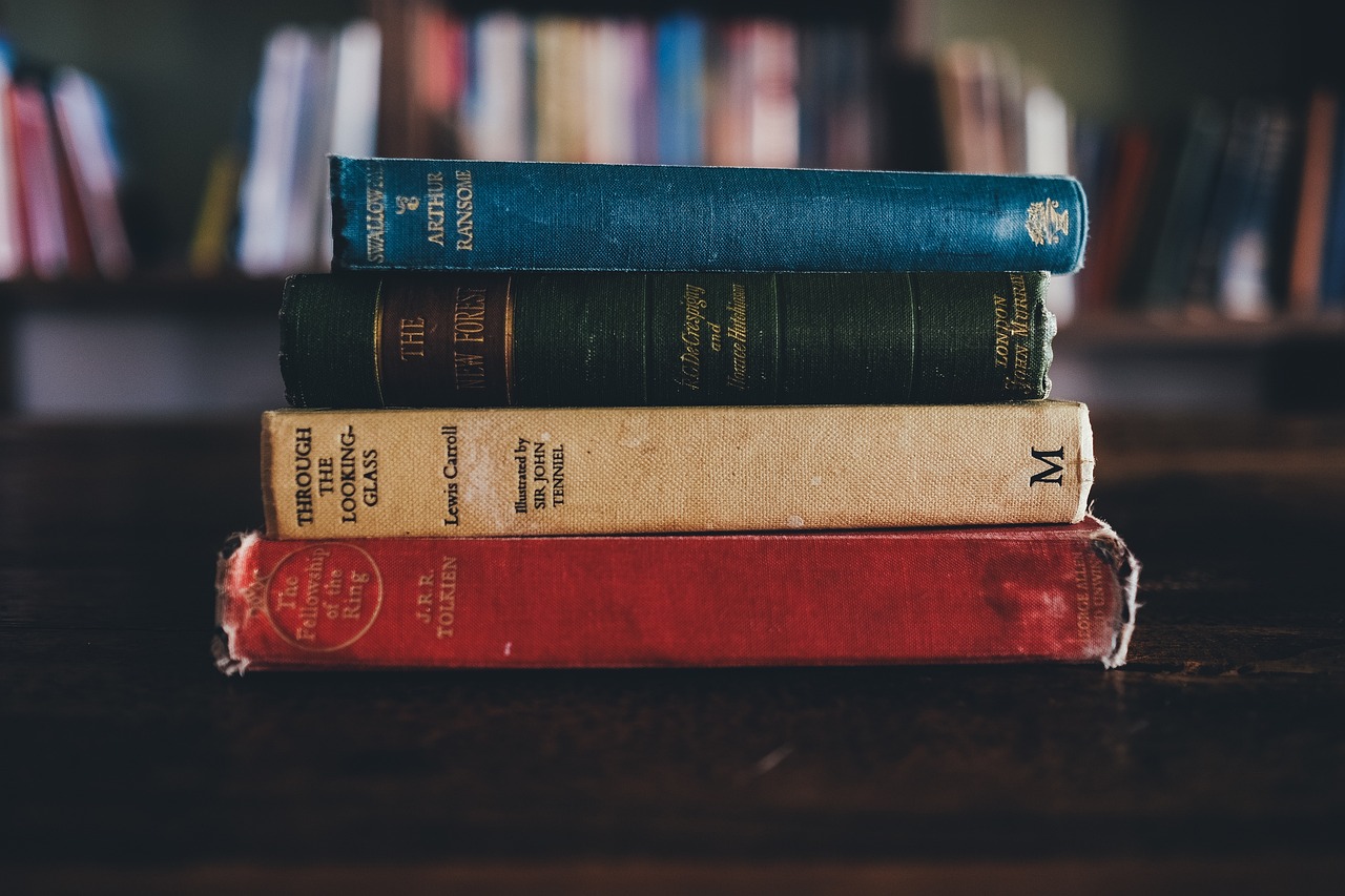 books-1246674_1280.jpg
