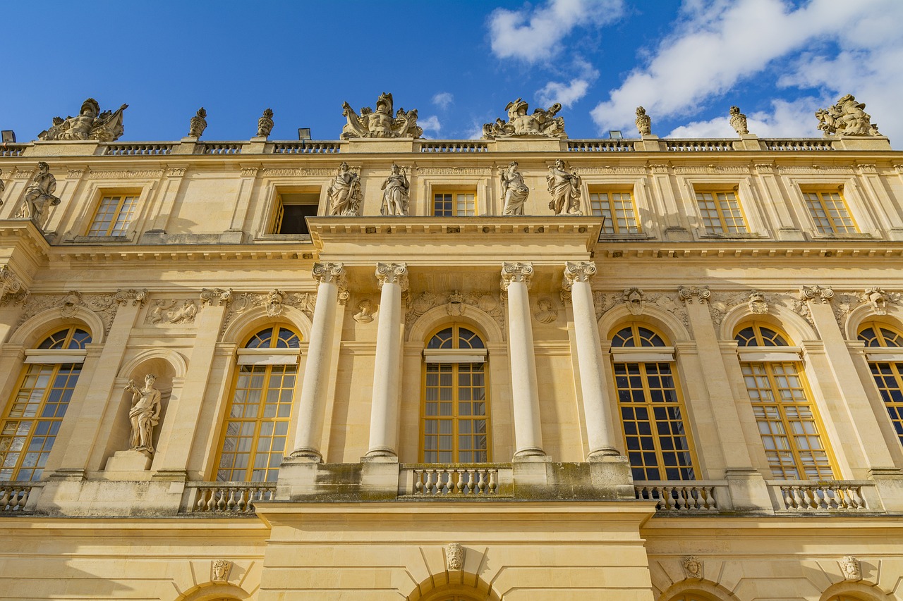 versailles-4399776_1280.jpg