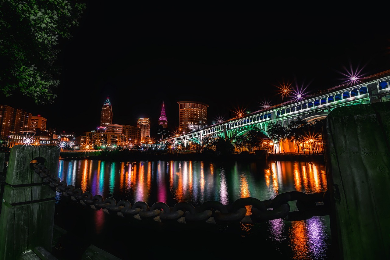 cleveland-1888370_1280.jpg