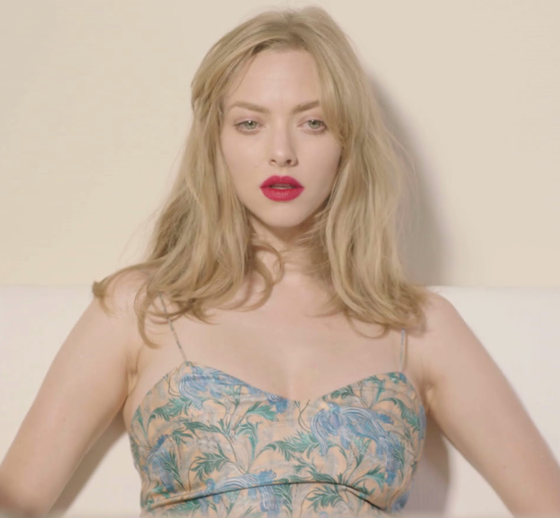 Amanda_Seyfried_Vogue_Mgazine.png