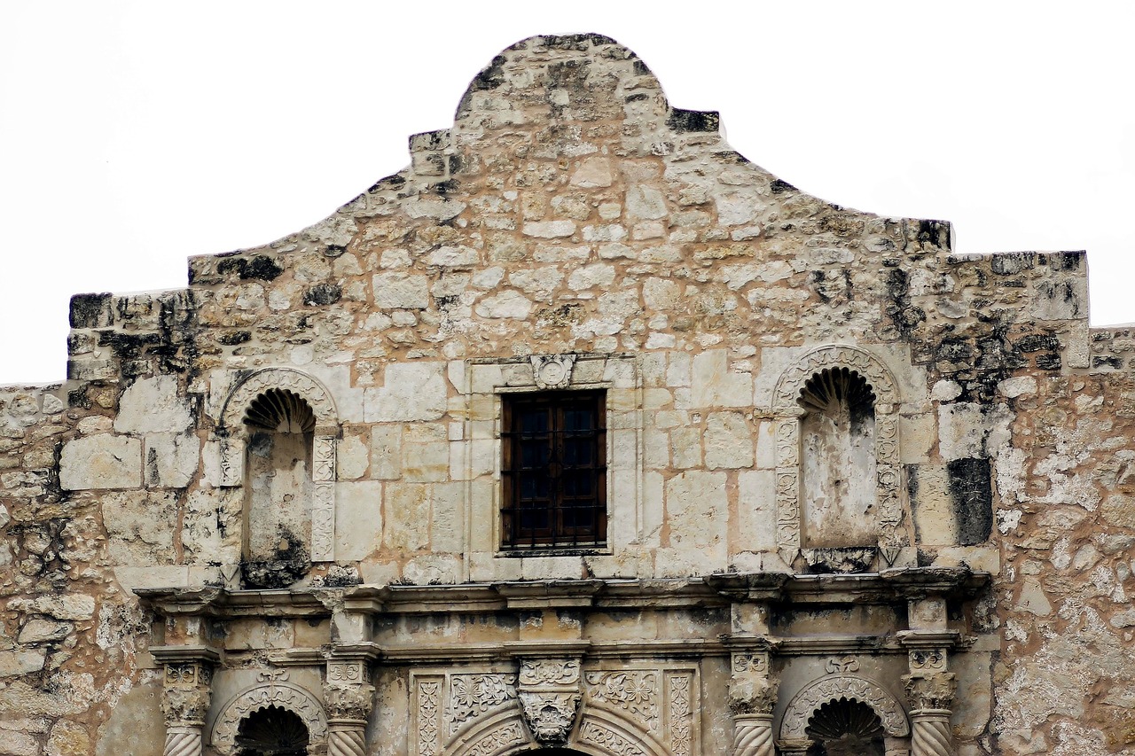 alamo-1409036_1280.jpg