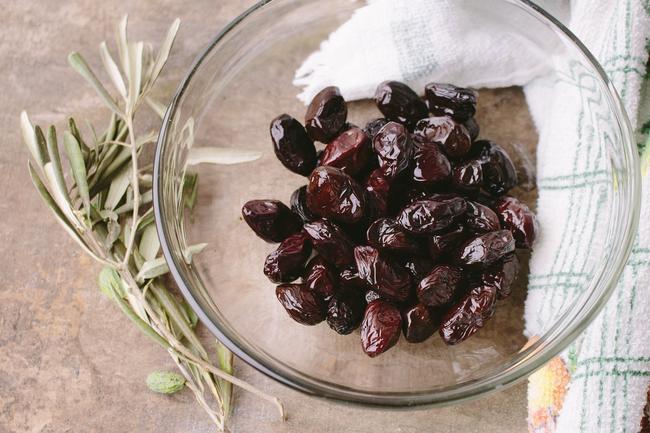 olive-2614000_1280.jpg