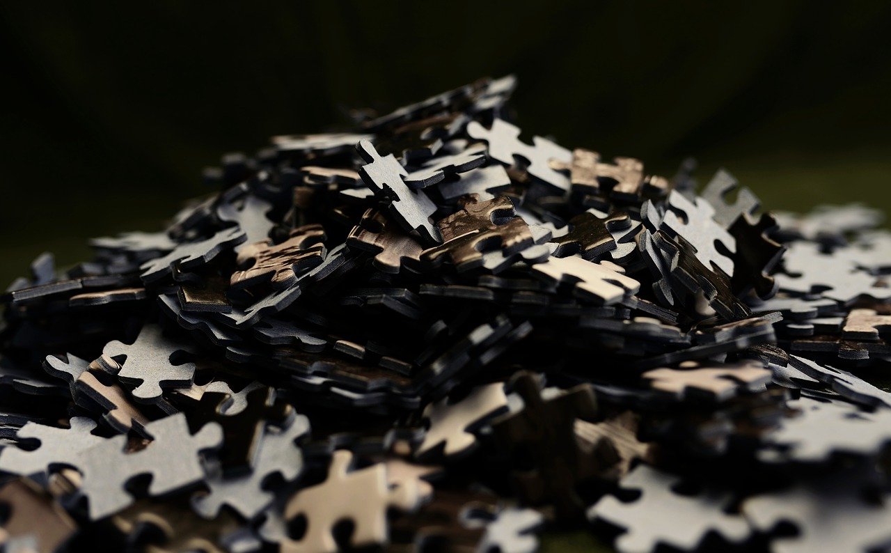 puzzle-pieces-7696621_1280.jpg