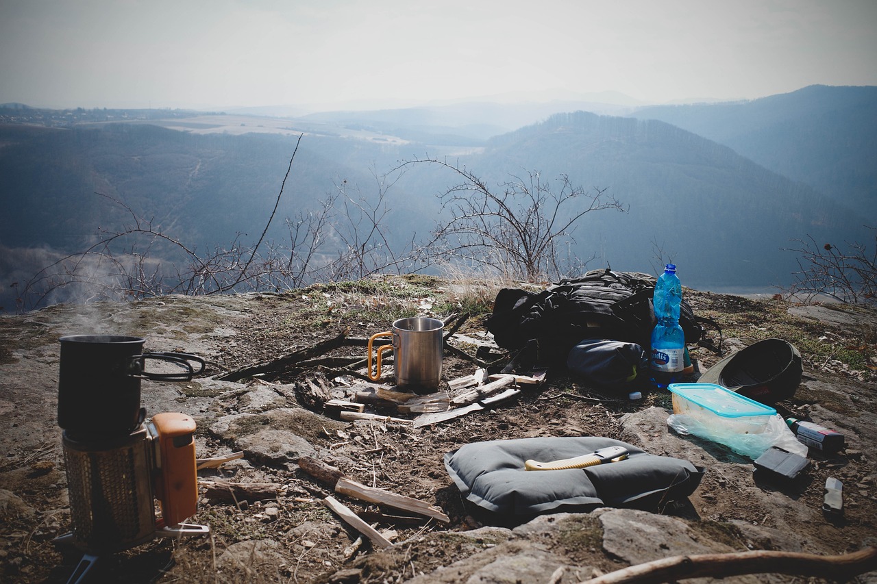 camping-7055162_1280.jpg
