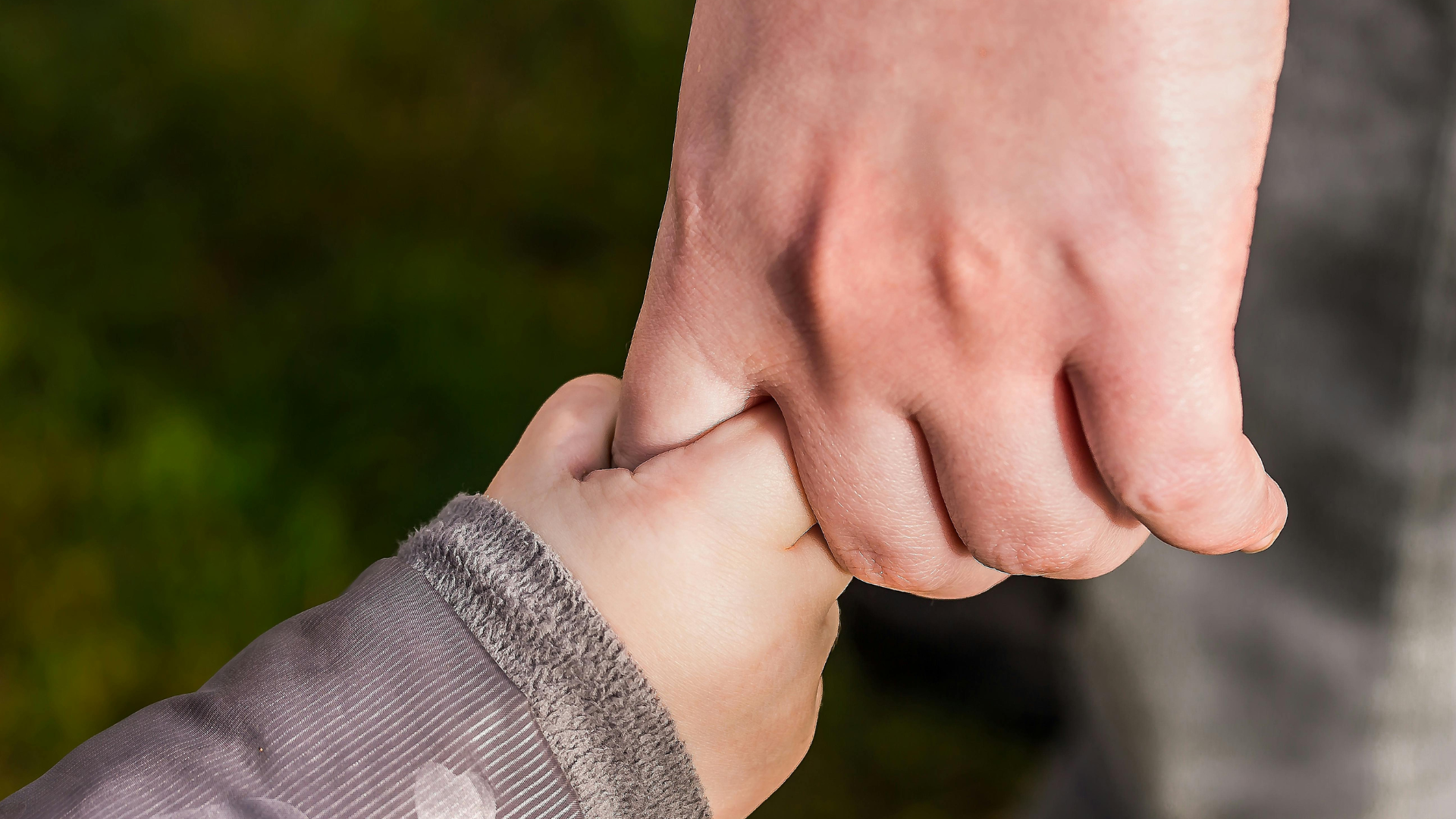 Parent-Handhold-Thumb