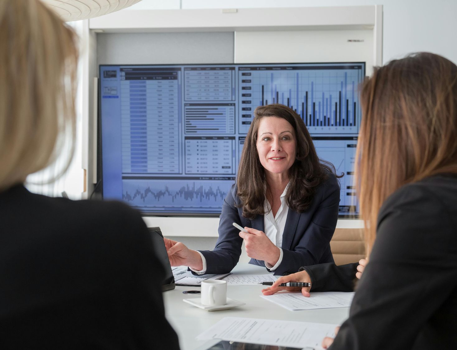 Your Employers Are Definitely Monitoring You-Here's How To Spot The Signs - TheZenParent