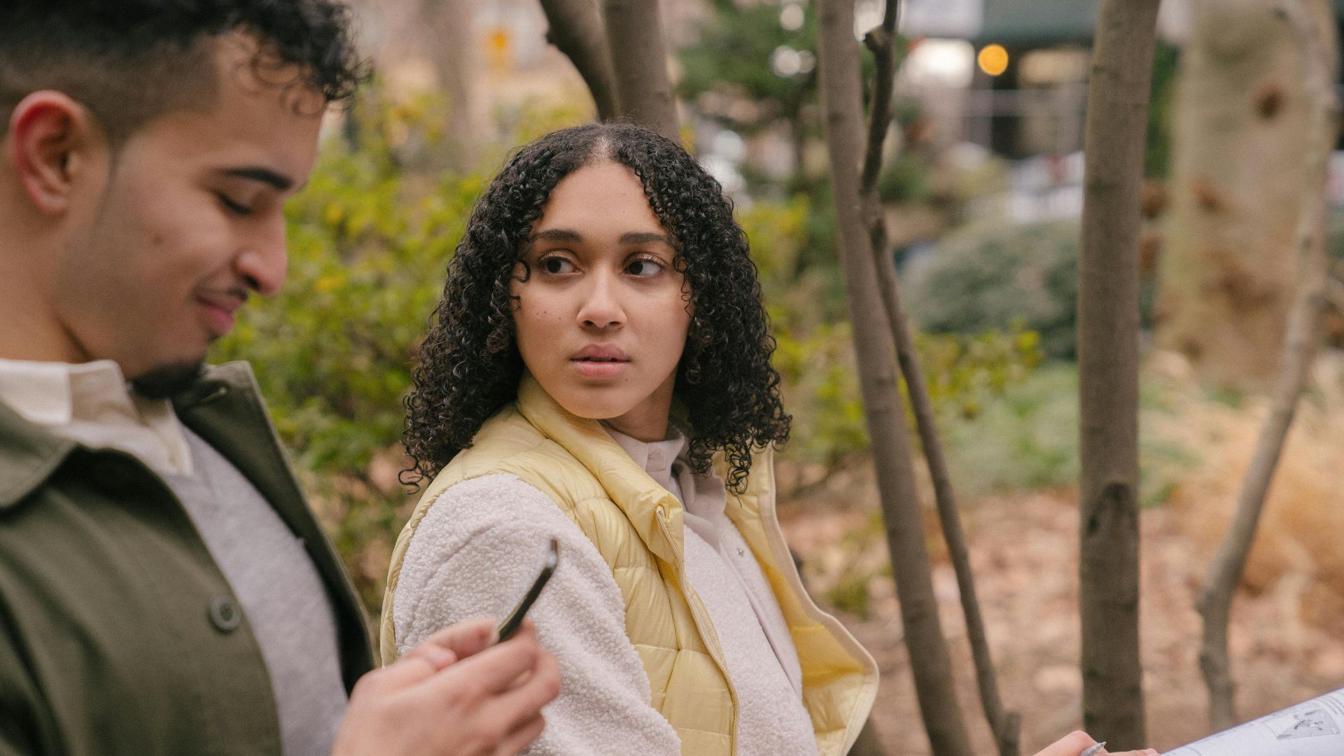 20 Obvious Signs You're Dating An Only Child TheZenParent